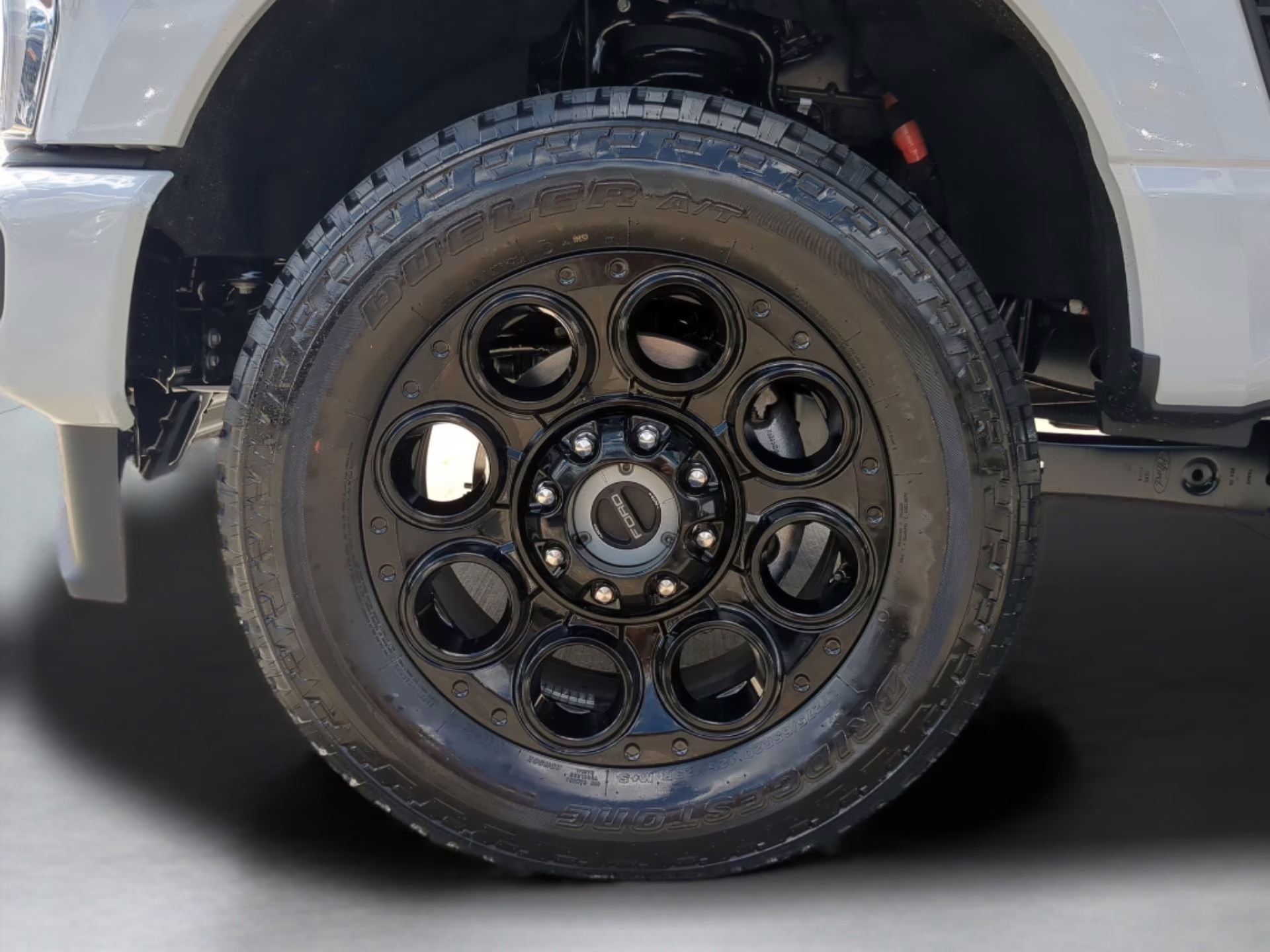 2026 Avalanche Ford Super Duty F-250 SRW XLT Crew Cab Pickup 4X4 Truck