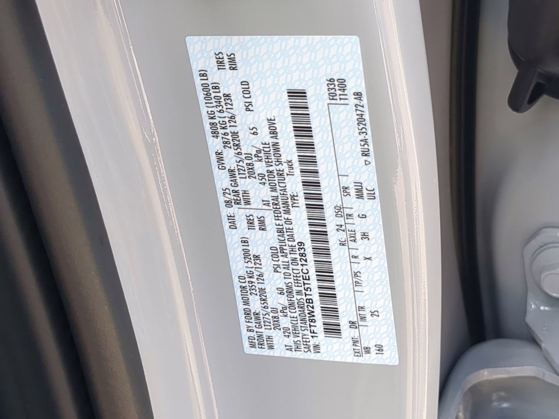 2026 Avalanche Ford Super Duty F-250 SRW XLT Crew Cab Pickup 4X4 Truck