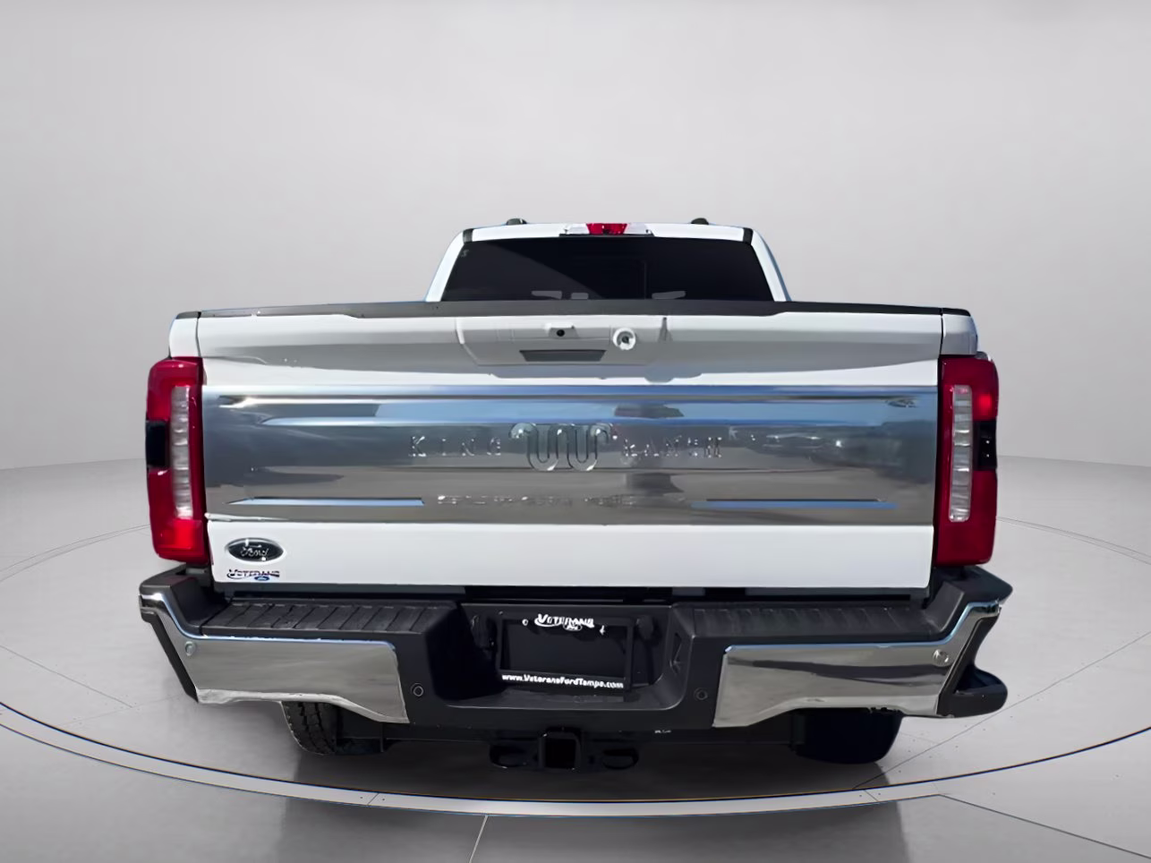 2026 Star White Metallic Tri-Coat Ford Super Duty F-350 SRW King Ranch Crew Cab Pickup 4X4 Truck