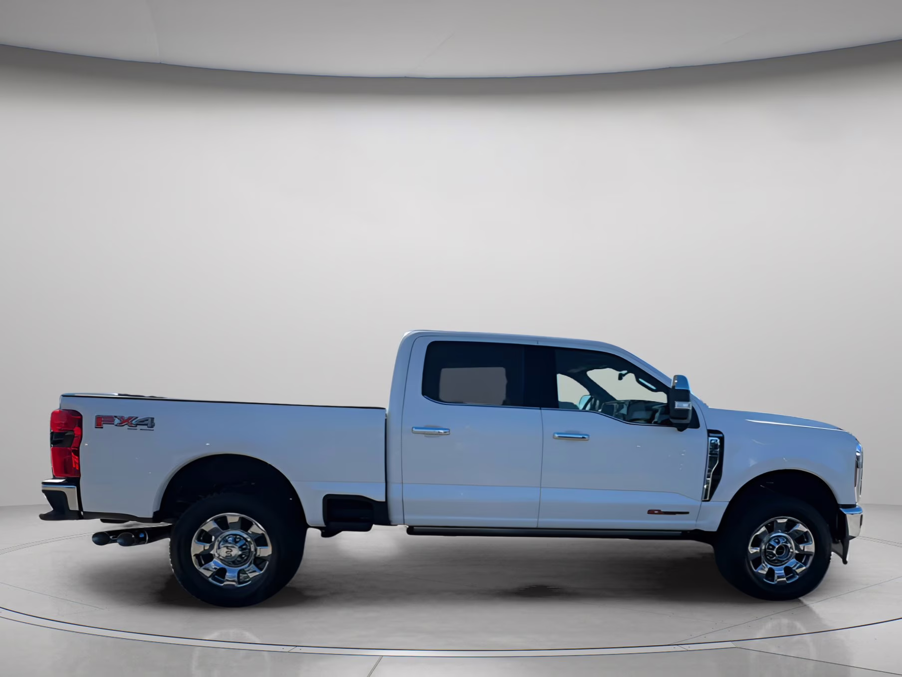 2026 Star White Metallic Tri-Coat Ford Super Duty F-350 SRW King Ranch Crew Cab Pickup 4X4 Truck