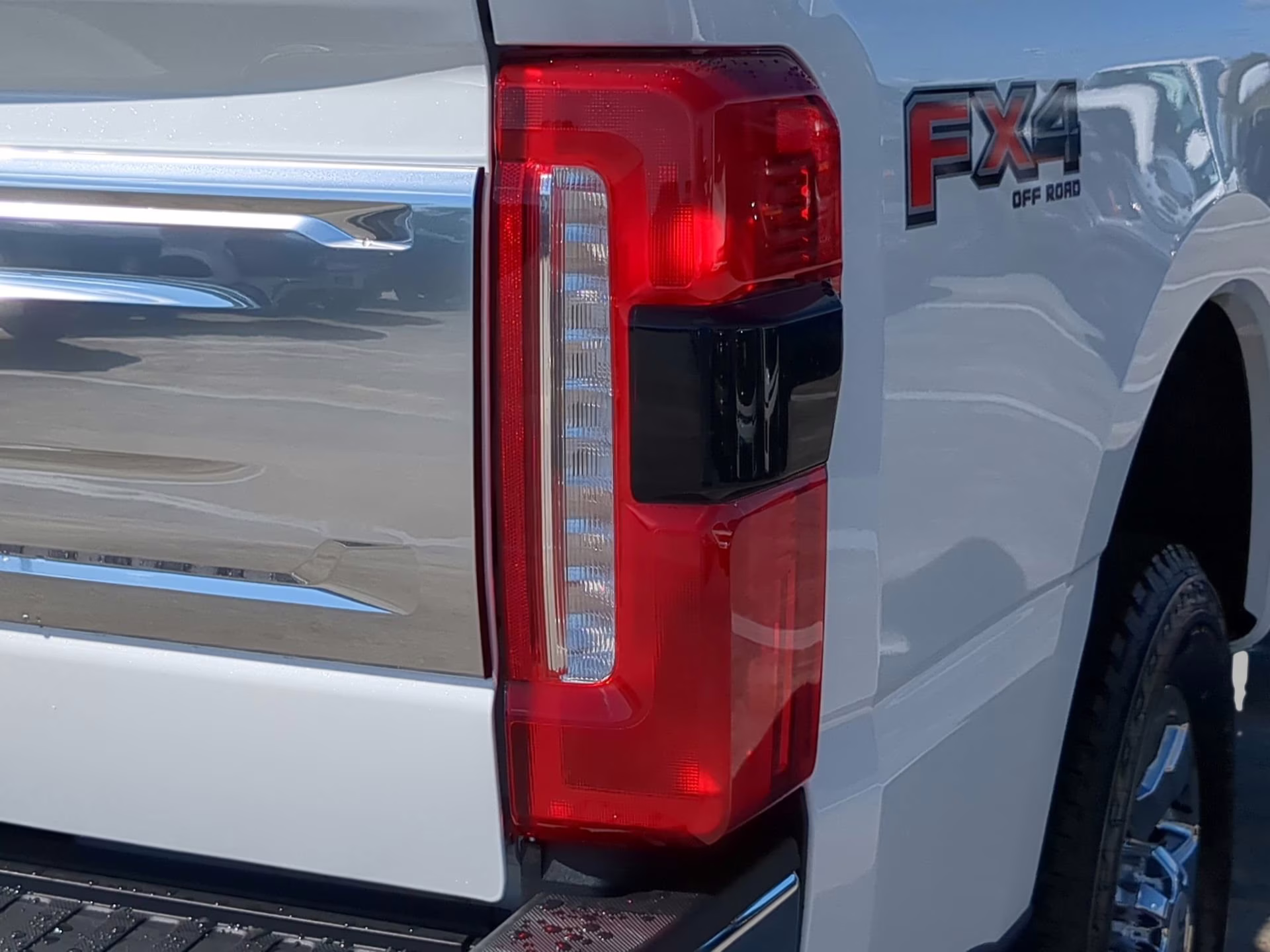 2026 Star White Metallic Tri-Coat Ford Super Duty F-350 SRW King Ranch Crew Cab Pickup 4X4 Truck