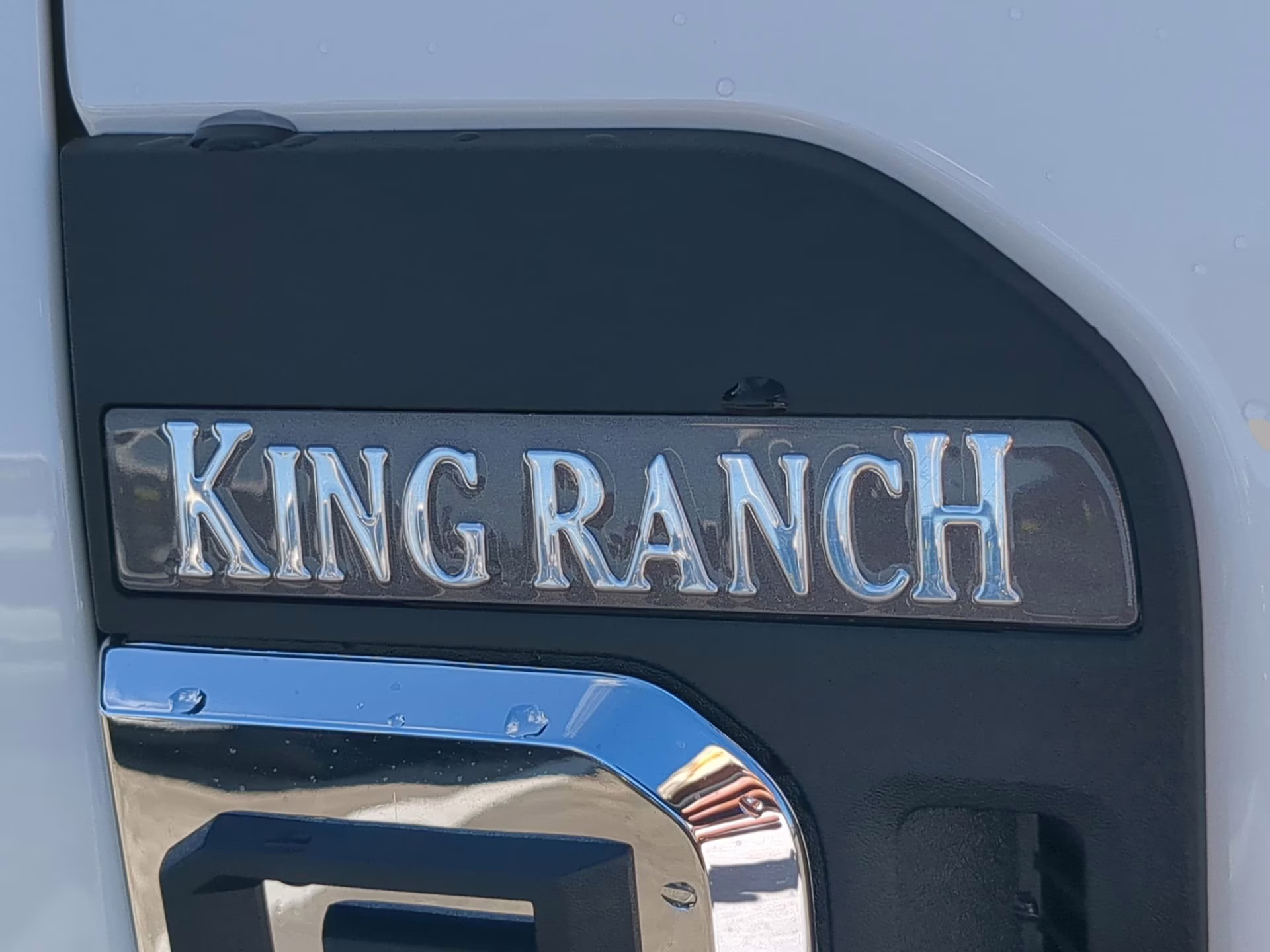 2026 Star White Metallic Tri-Coat Ford Super Duty F-350 SRW King Ranch Crew Cab Pickup 4X4 Truck