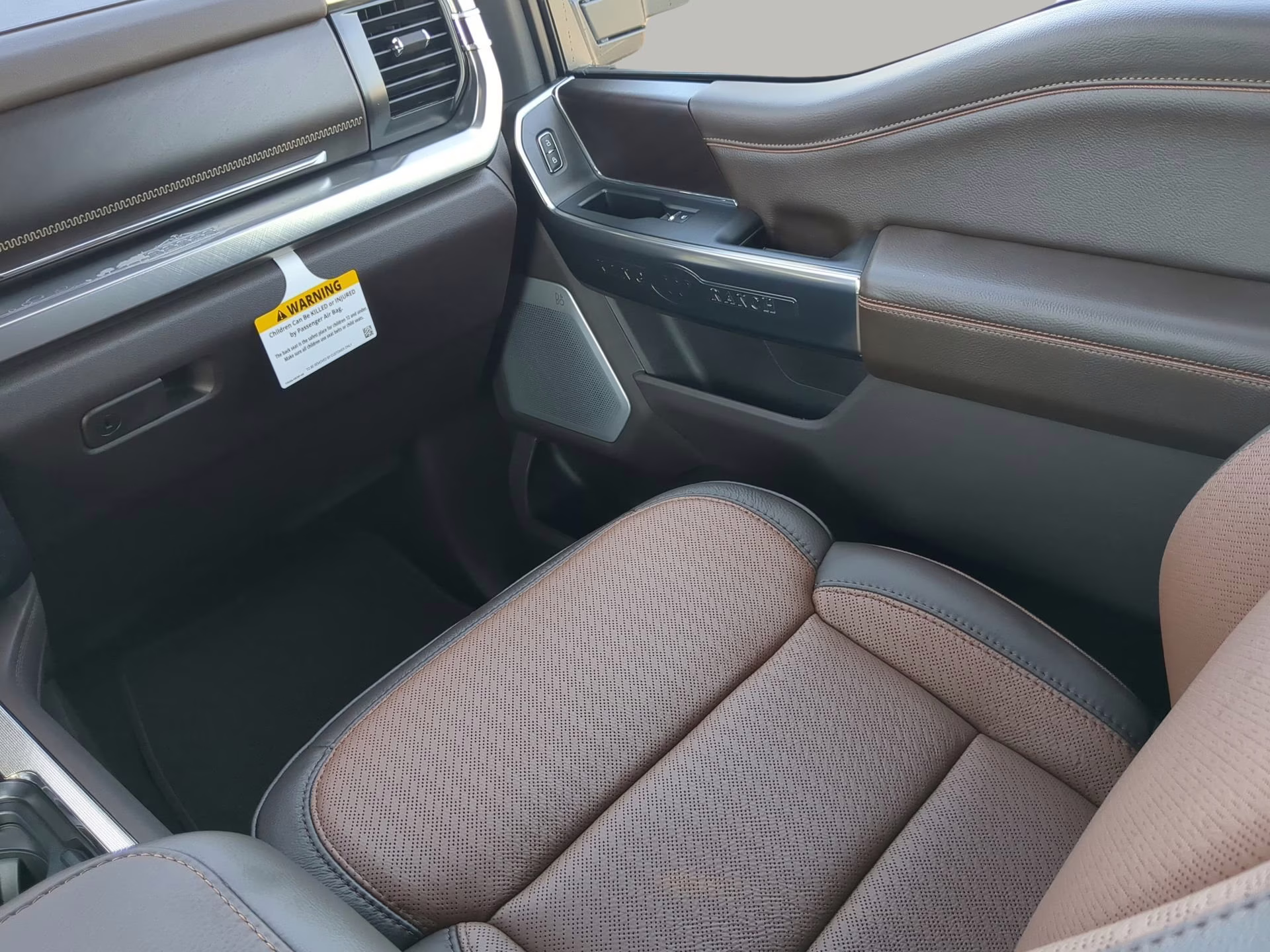 2026 Star White Metallic Tri-Coat Ford Super Duty F-350 SRW King Ranch Crew Cab Pickup 4X4 Truck