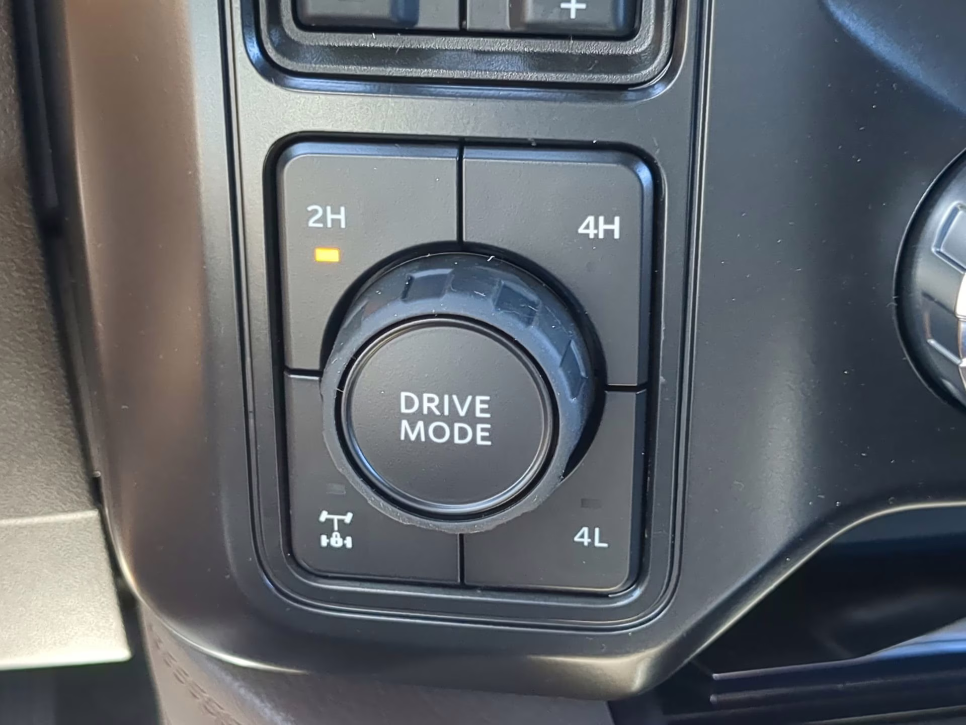 2026 Star White Metallic Tri-Coat Ford Super Duty F-350 SRW King Ranch Crew Cab Pickup 4X4 Truck