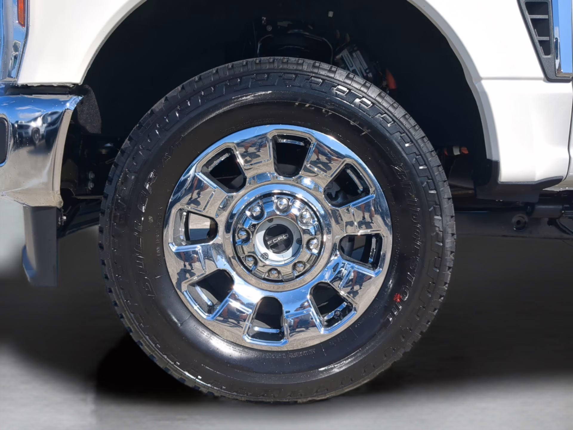 2026 Star White Metallic Tri-Coat Ford Super Duty F-350 SRW King Ranch Crew Cab Pickup 4X4 Truck