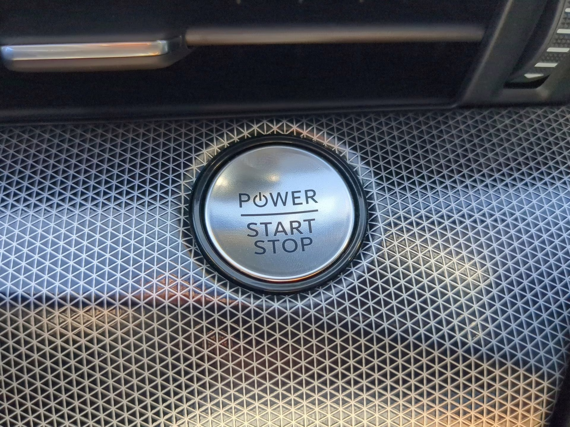 2025 Glacier Gray Metallic Tricoat Ford Mustang Mach-E GT AWD SUV