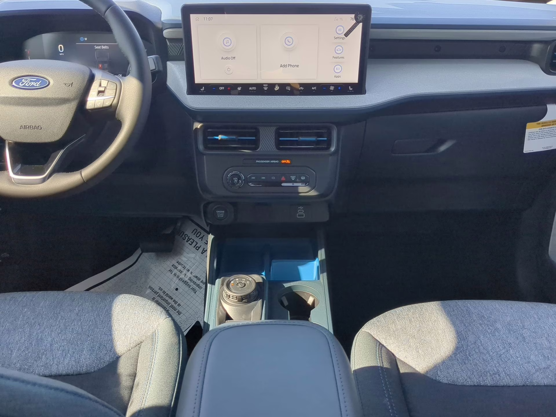 2025 Space White Metallic Ford Maverick XLT Crew Cab Pickup AWD Truck