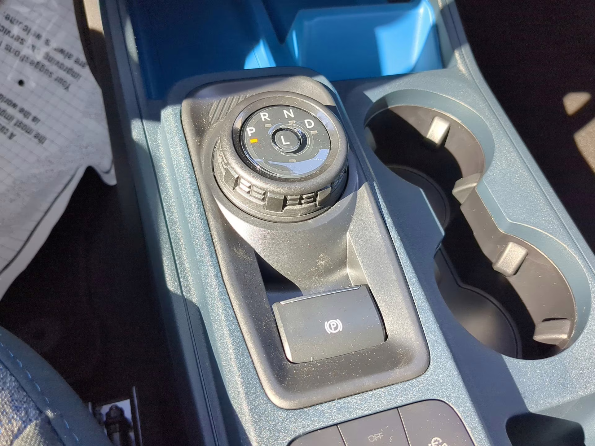 2025 Space White Metallic Ford Maverick XLT Crew Cab Pickup AWD Truck