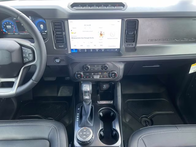 2025 Velocity Blue Metallic Ford Bronco Badlands 4X4 Convertible