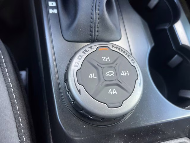 2025 Velocity Blue Metallic Ford Bronco Badlands 4X4 Convertible