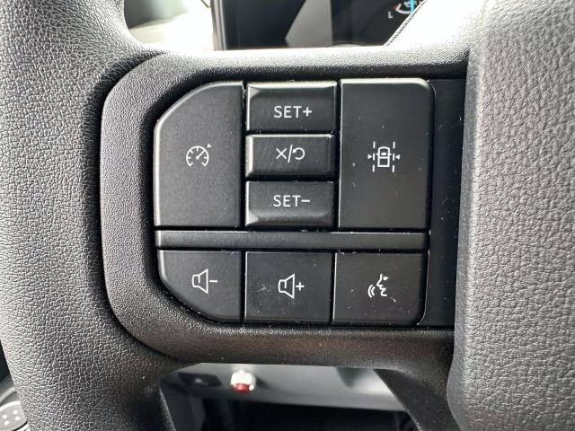 2025 Oxford White Ford Super Duty F-450 DRW XL 4WD SuperCab 192 WB 84 CA 4X4 Truck