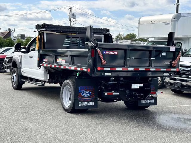 2025 Oxford White Ford Super Duty F-550 DRW XL 4WD SuperCab 168 WB 60 CA 4X4 Truck