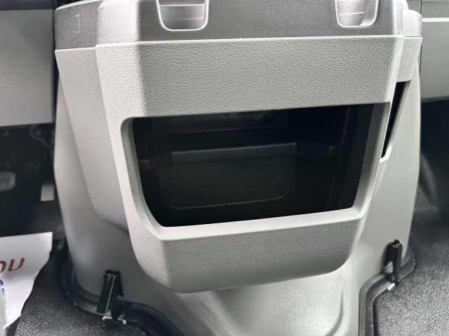 2026 Oxford White Ford E-Series Cutaway E-350 SRW 138 WB RWD Specialty Vehicle