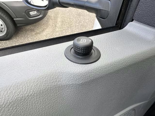 2025 Oxford White Ford E-Series Cutaway E-350 SRW 138 WB RWD Specialty Vehicle