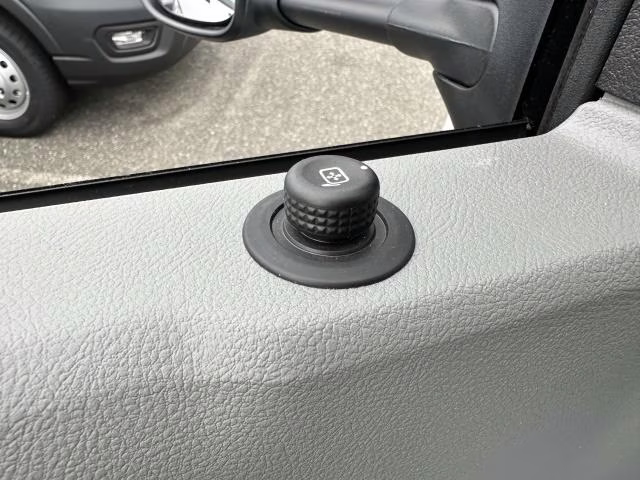 2026 Oxford White Ford E-Series Cutaway E-350 SRW 138 WB RWD Specialty Vehicle