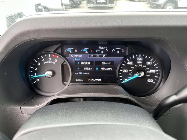 2026 Oxford White Ford E-Series Cutaway E-350 SRW 138 WB RWD Specialty Vehicle