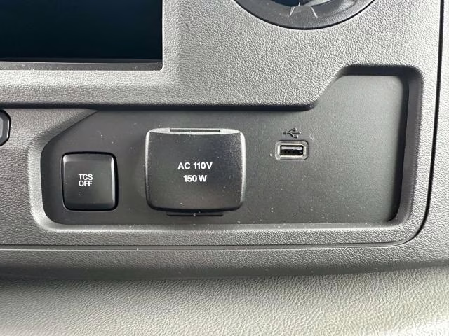 2026 Oxford White Ford E-Series Cutaway E-350 SRW 138 WB RWD Specialty Vehicle