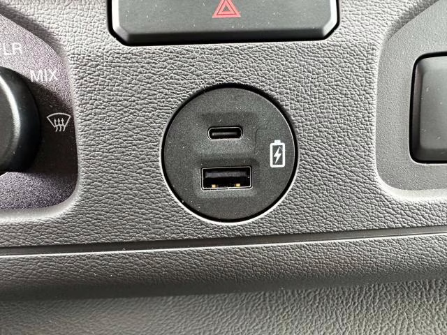 2026 Oxford White Ford E-Series Cutaway E-350 DRW 158 WB RWD Specialty Vehicle