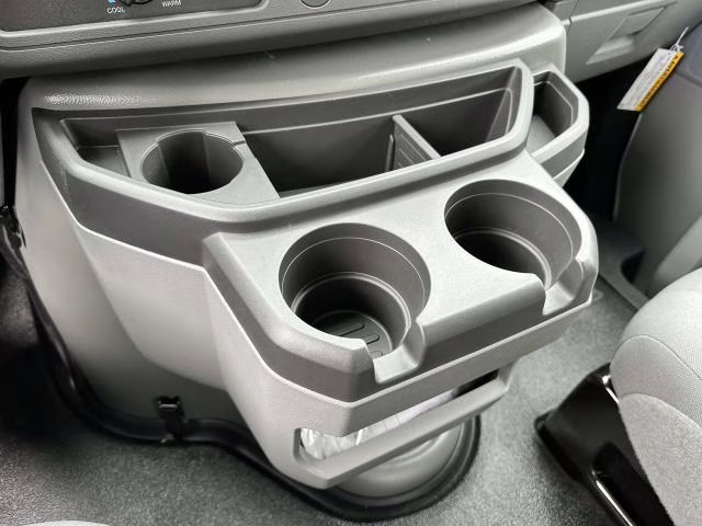 2026 Oxford White Ford E-Series Cutaway E-350 DRW 158 WB RWD Specialty Vehicle