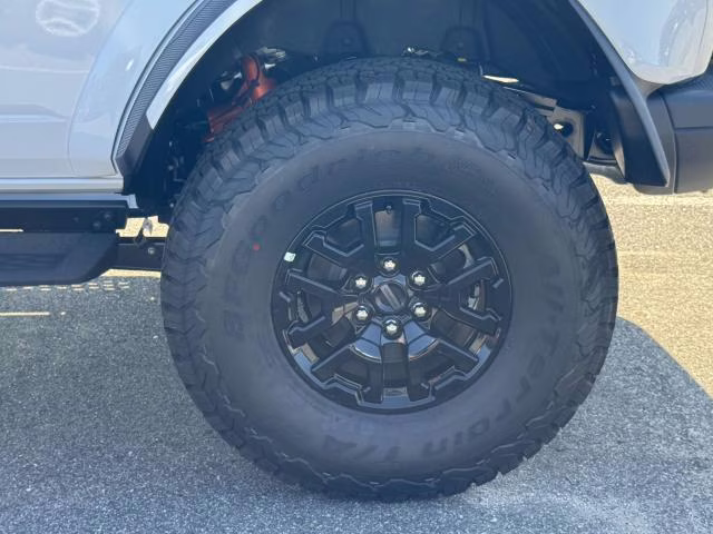 2025 Oxford White Ford Bronco Raptor 4 Door Advanced 4x4 4X4 SUV