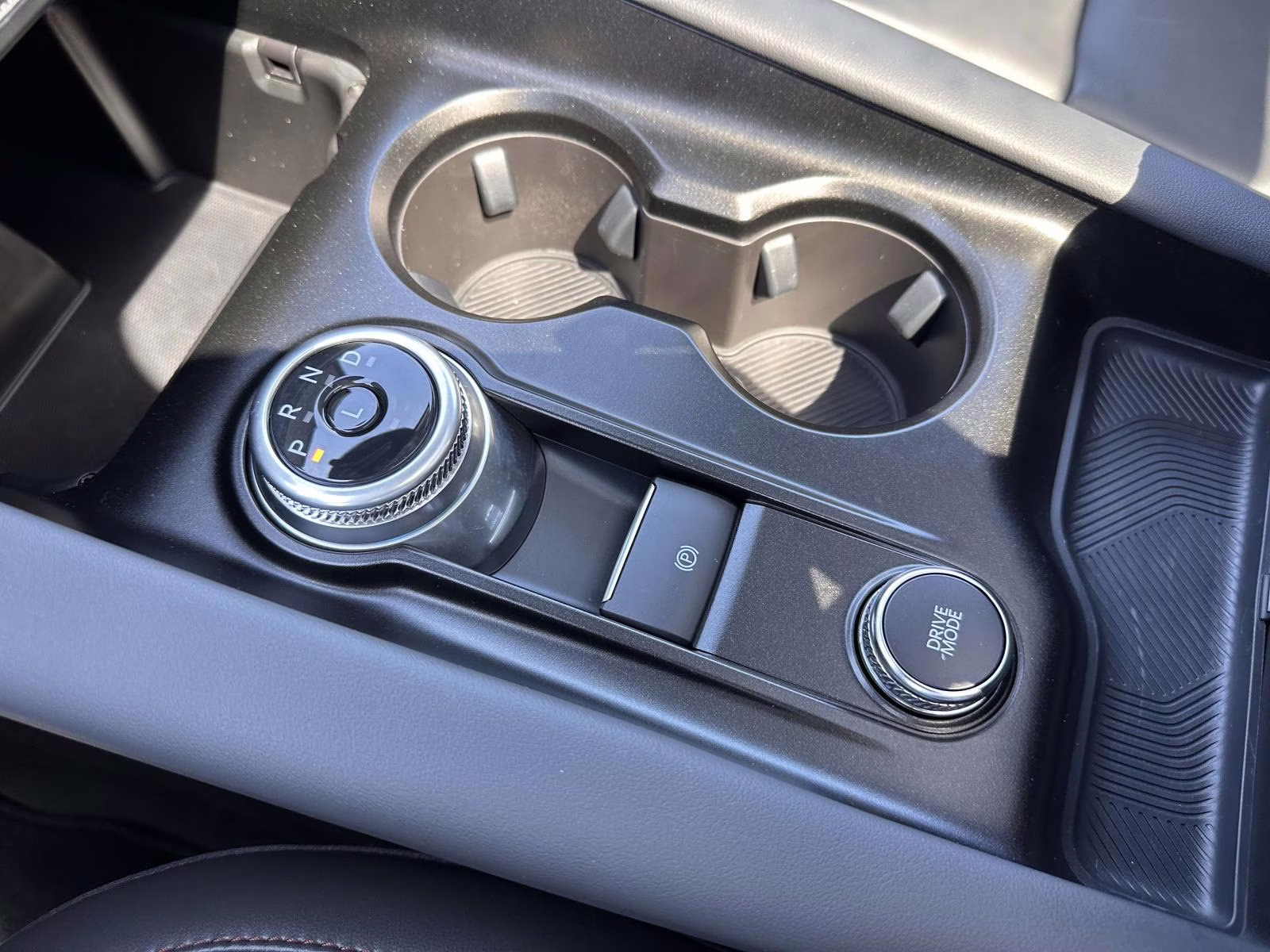 2025 Agate Black Metallic Ford Explorer Active 4WD 4X4 SUV