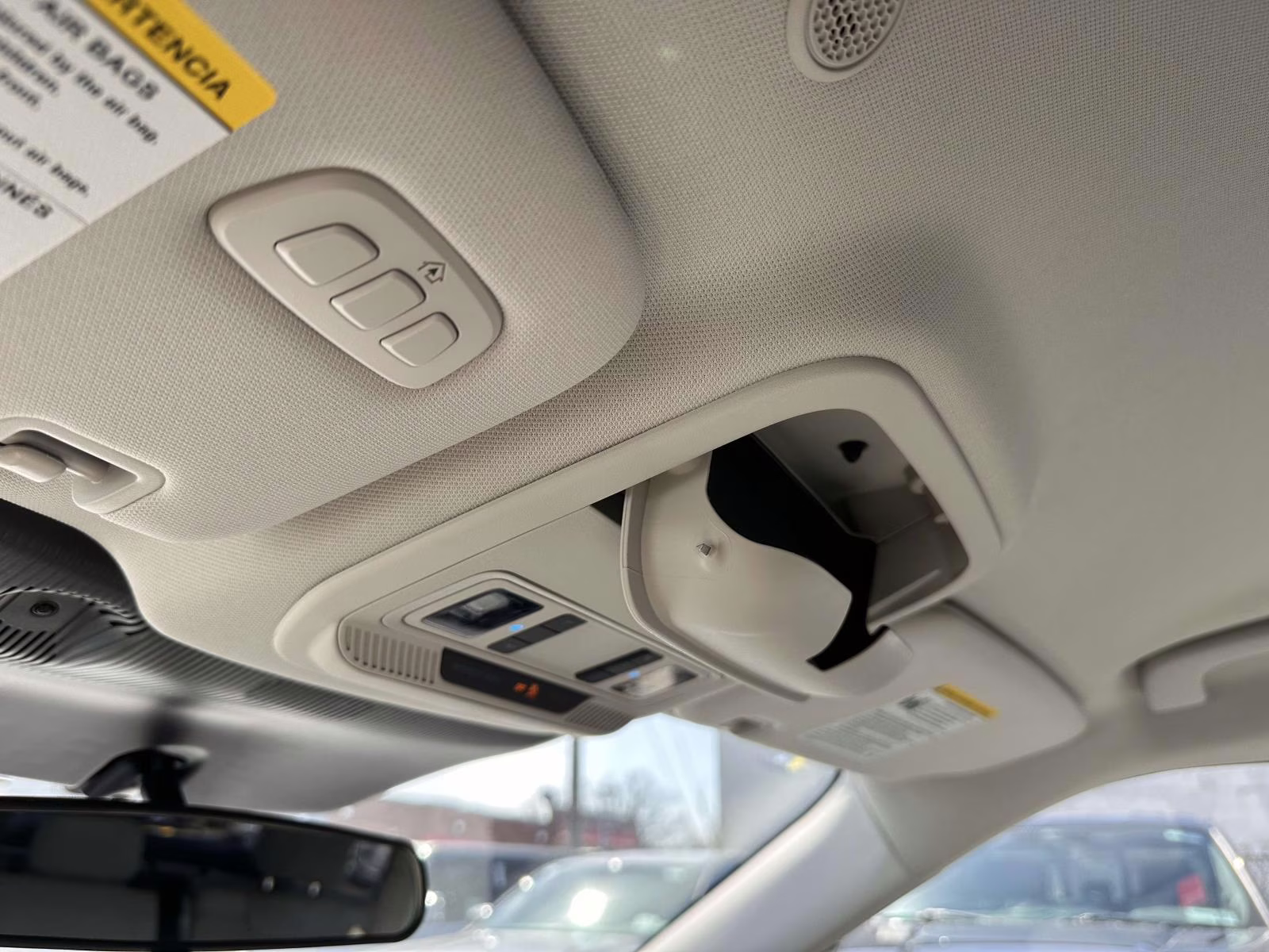 2025 Space White Metallic Ford Explorer Active 4WD 4X4 SUV