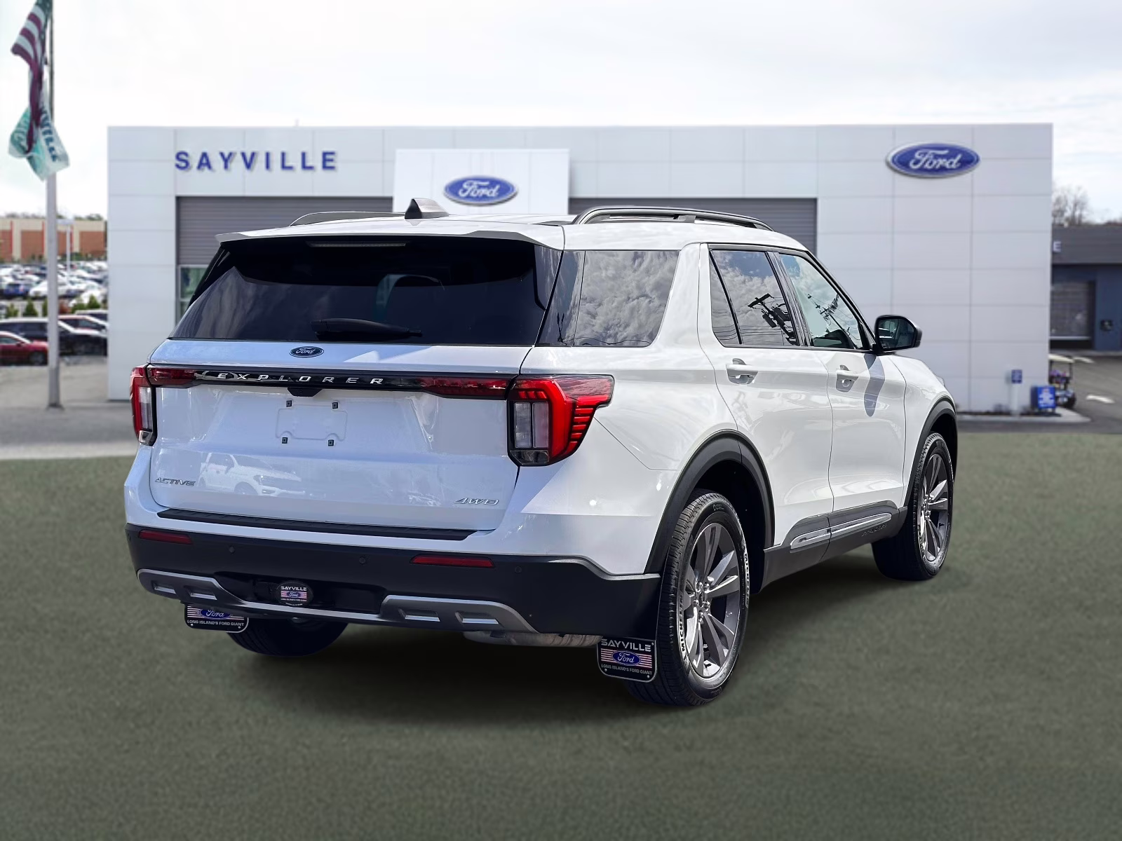 2025 Space White Metallic Ford Explorer Active 4WD 4X4 SUV