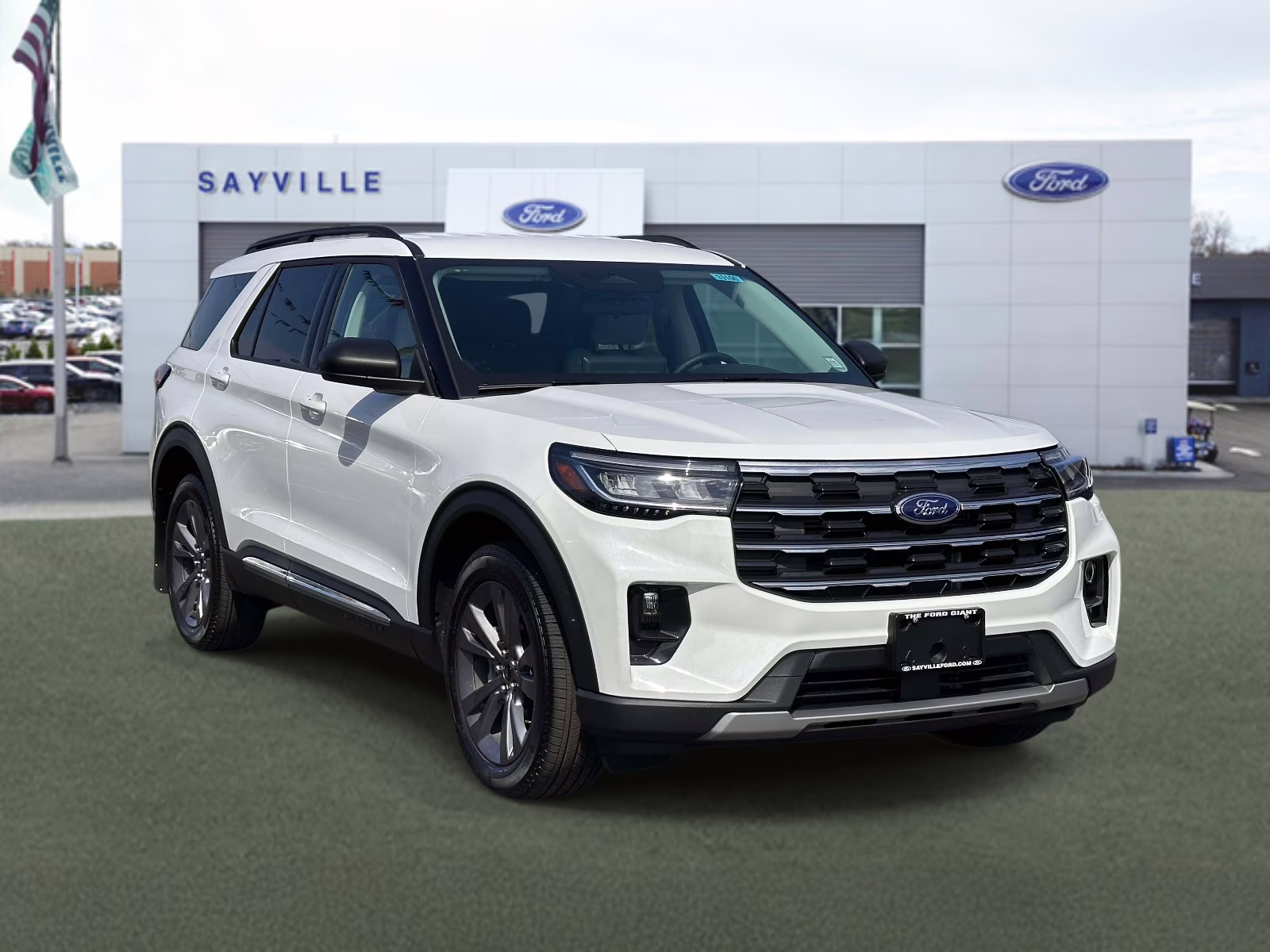 2025 Space White Metallic Ford Explorer Active 4WD 4X4 SUV