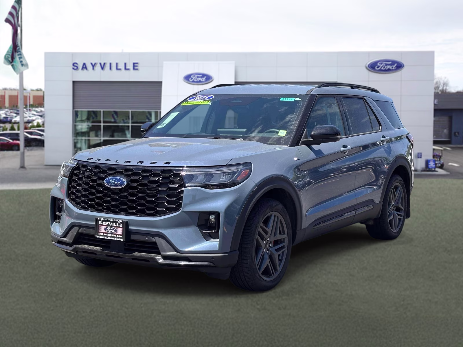 2025 Ford Explorer ST-LINE 4WD (PL535)'s photo