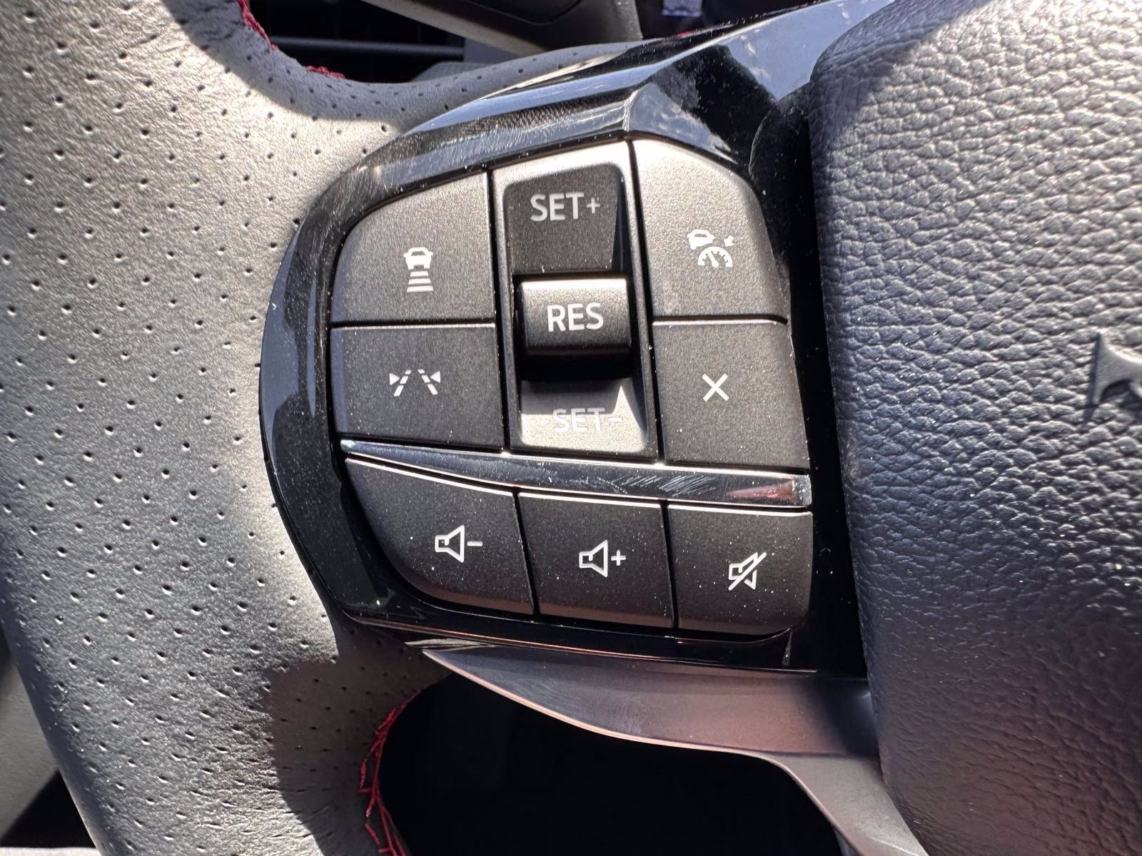 2025 Vapor Blue Metallic Ford Explorer ST-Line 4WD 4X4 SUV
