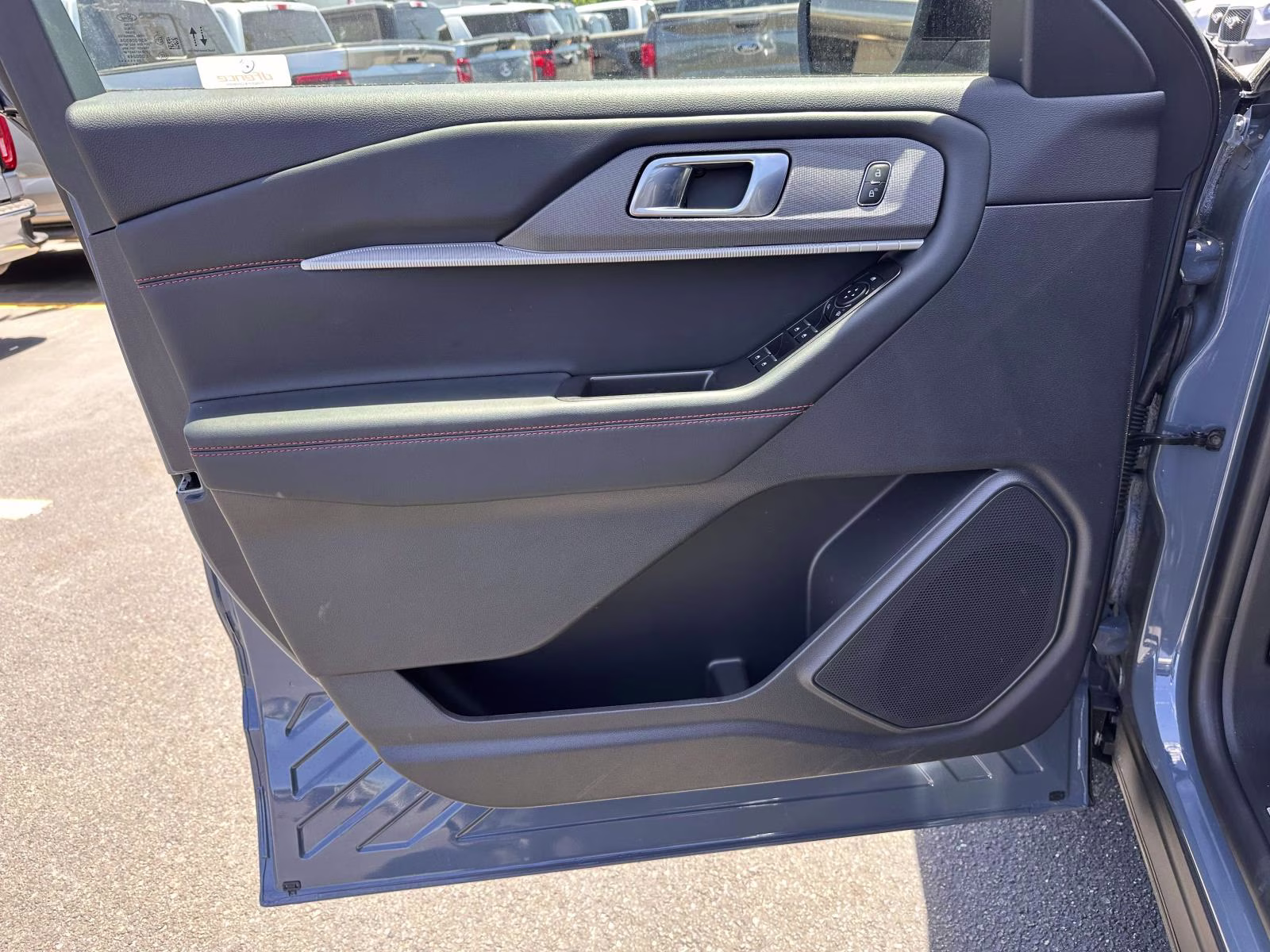 2025 Vapor Blue Metallic Ford Explorer ST-Line 4WD 4X4 SUV