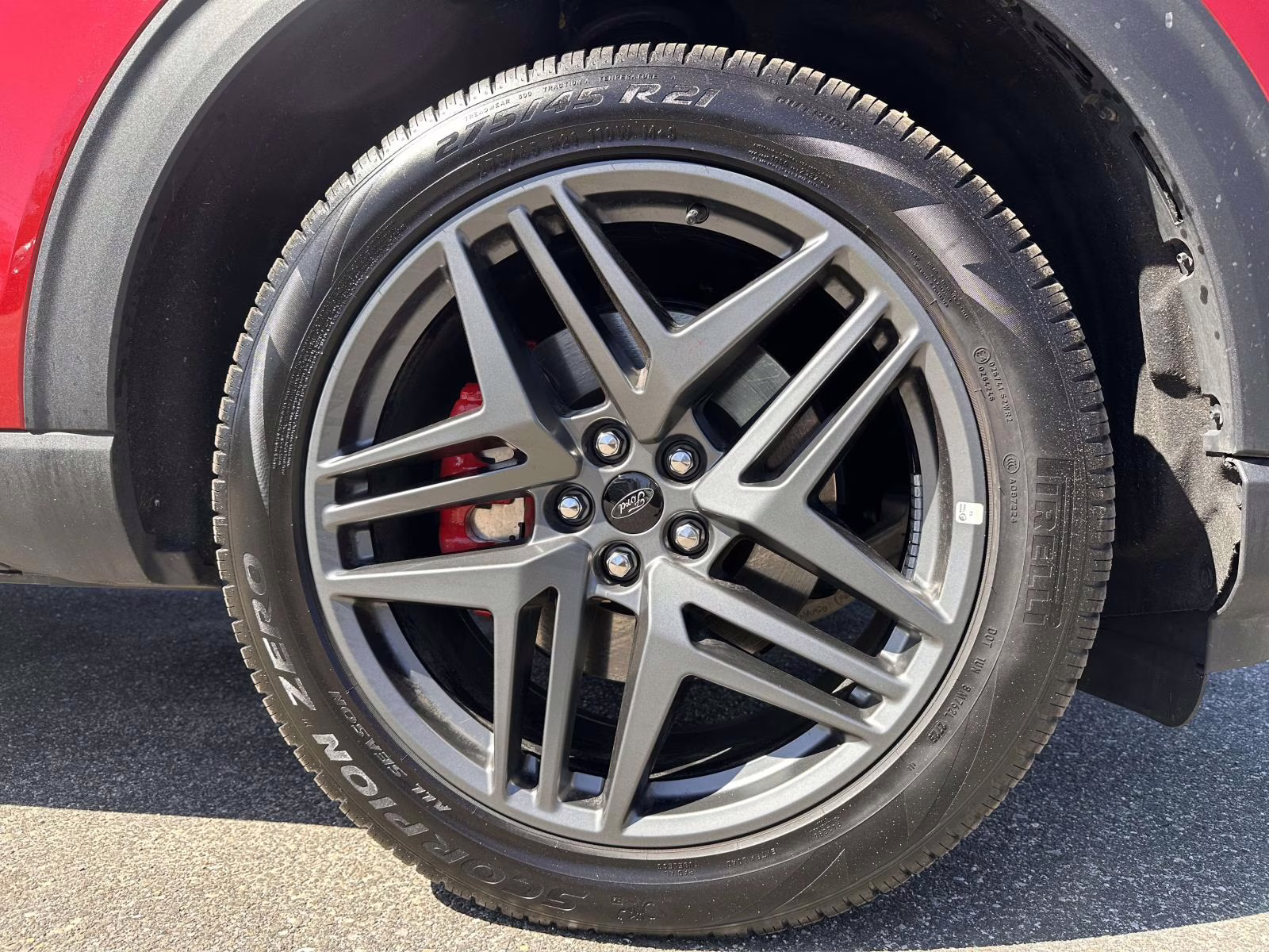 2025 Rapid Red Metallic Tinted Clearcoat Ford Explorer ST-Line 4WD 4X4 SUV