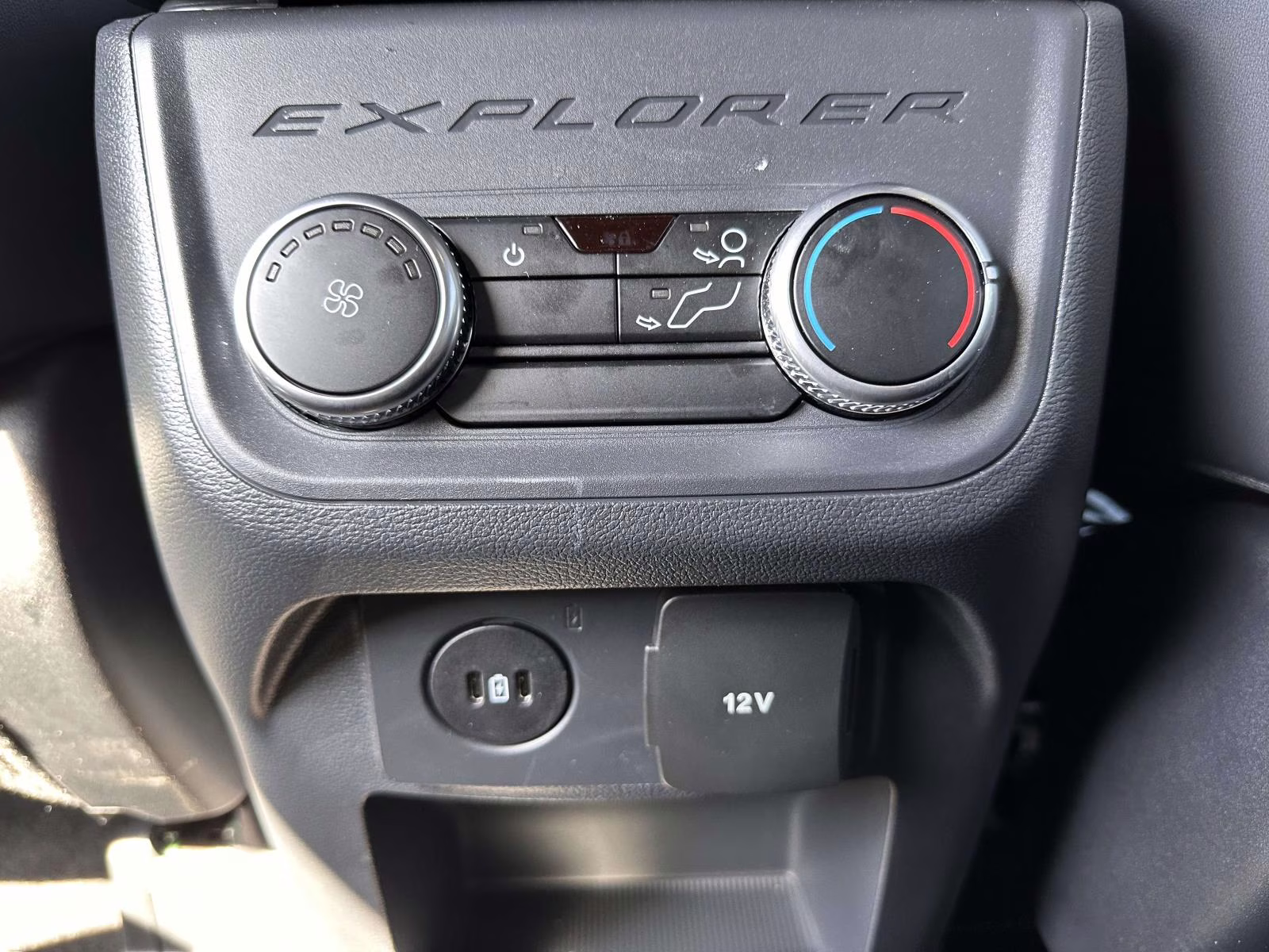 2025 Vapor Blue Metallic Ford Explorer ST-Line 4WD 4X4 SUV