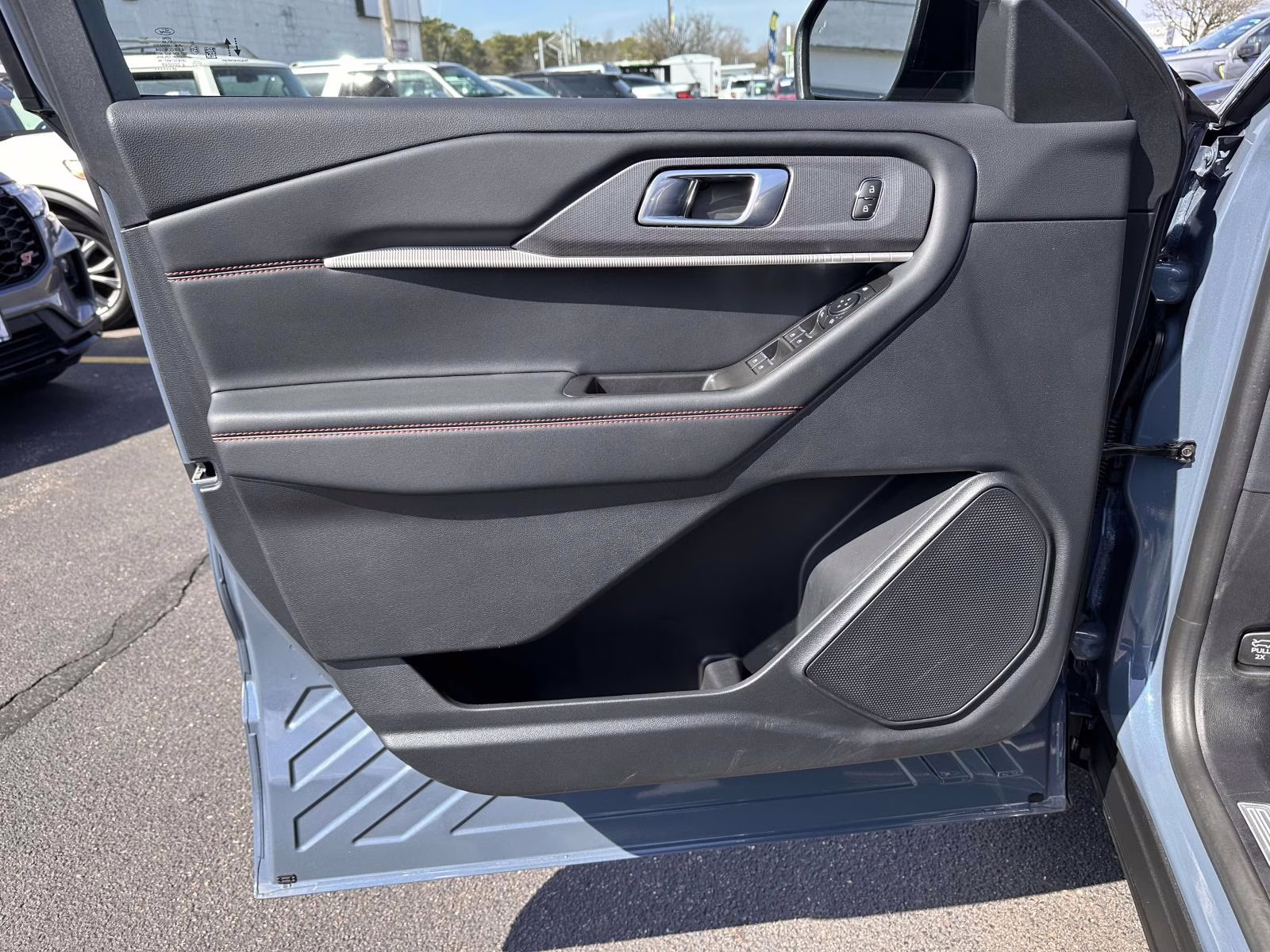 2025 Vapor Blue Metallic Ford Explorer ST-Line 4WD 4X4 SUV