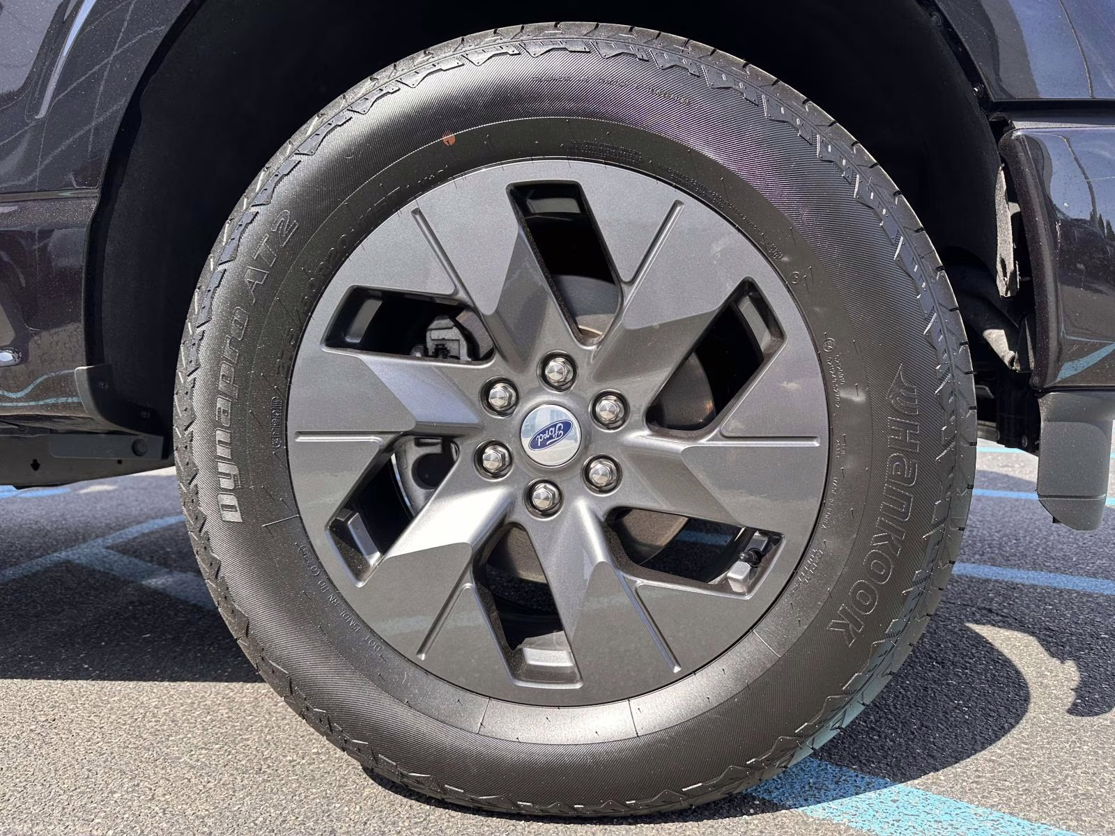 2025 Agate Black Metallic Ford F-150 STX 4WD SuperCrew 5.5' Box 4X4 Truck