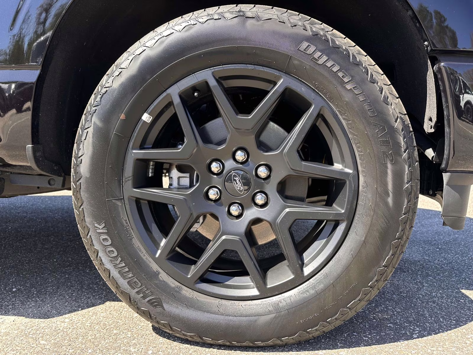 2025 Agate Black Metallic Ford F-150 STX 4WD SuperCrew 5.5' Box 4X4 Truck