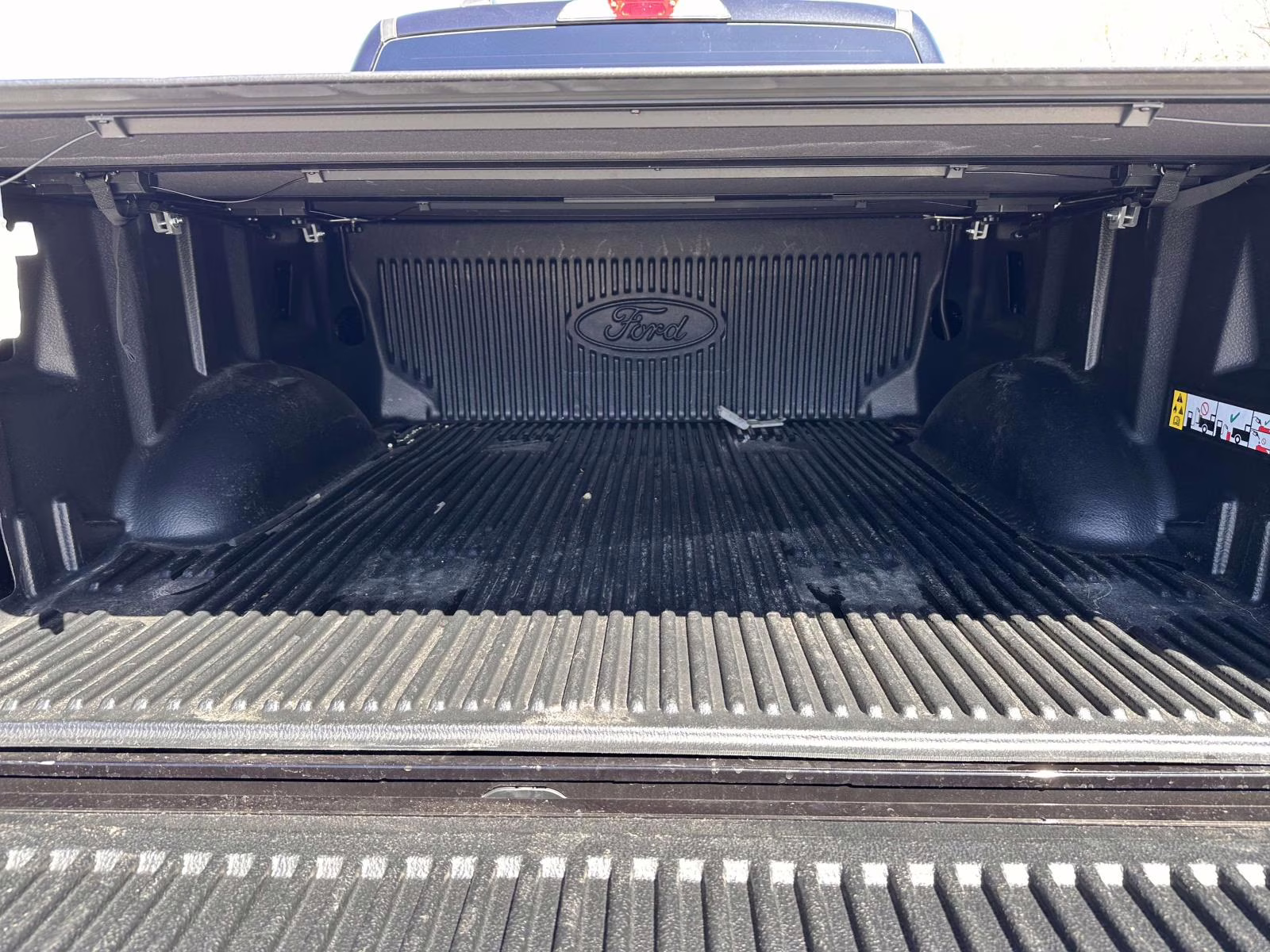 2025 Agate Black Metallic Ford F-150 STX 4WD SuperCrew 5.5' Box 4X4 Truck