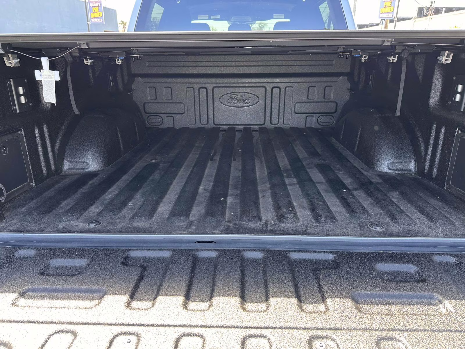 2025 Iconic Silver Metallic Ford F-150 STX 4WD SuperCrew 5.5' Box 4X4 Truck