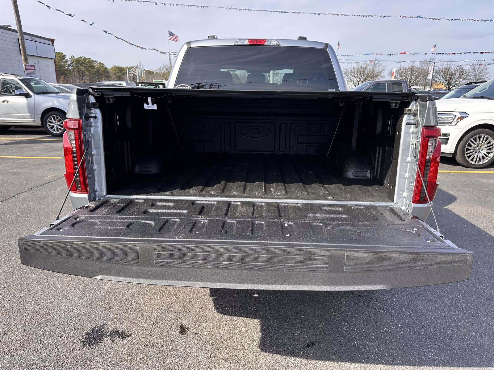 2025 Iconic Silver Metallic Ford F-150 STX 4WD SuperCrew 5.5' Box 4X4 Truck