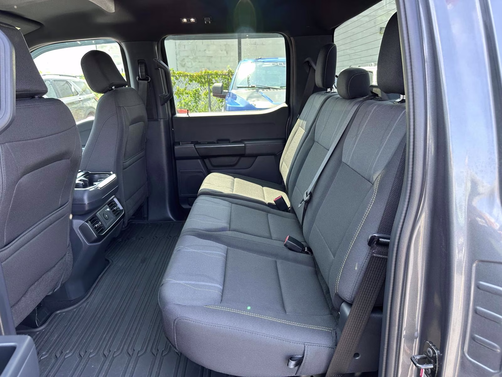 2025 Carbonized Gray Metallic Ford F-150 STX 4WD SuperCrew 5.5' Box 4X4 Truck