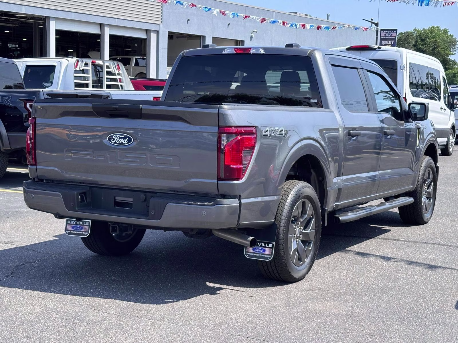 2025 Carbonized Gray Metallic Ford F-150 STX 4WD SuperCrew 5.5' Box 4X4 Truck