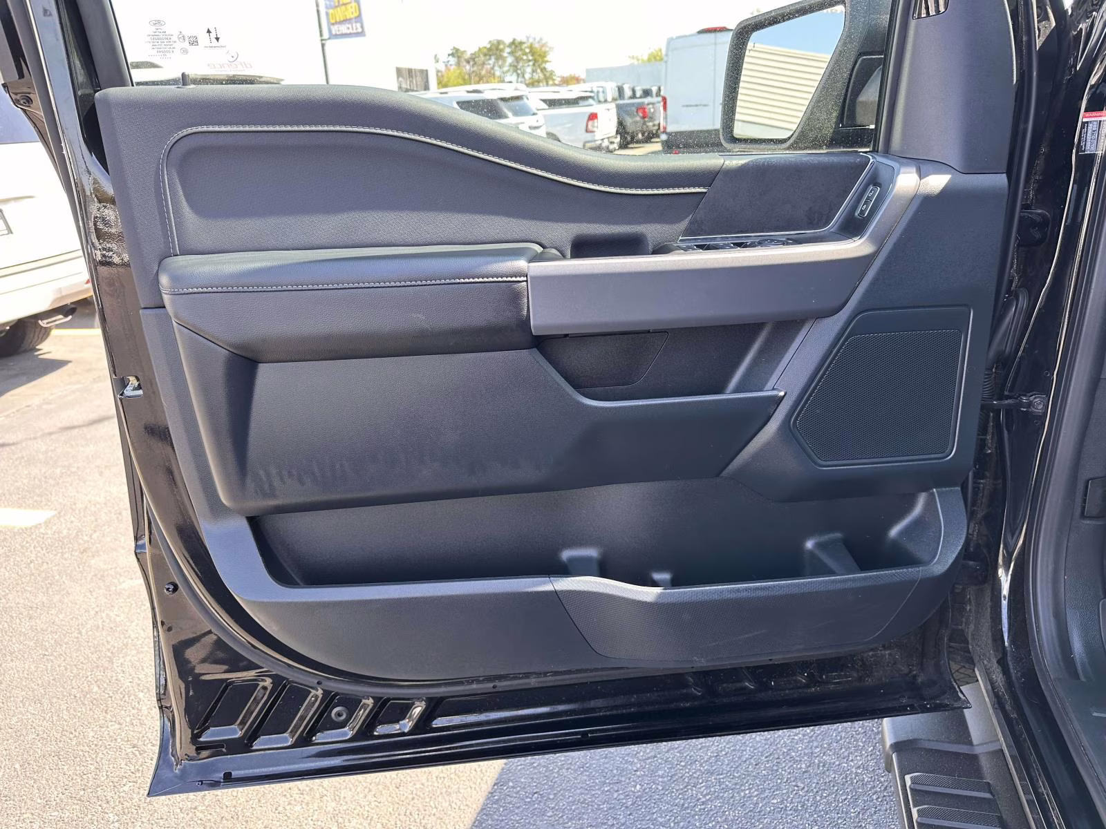 2025 Agate Black Metallic Ford F-150 XLT 4WD SuperCrew 5.5' Box 4X4 Truck