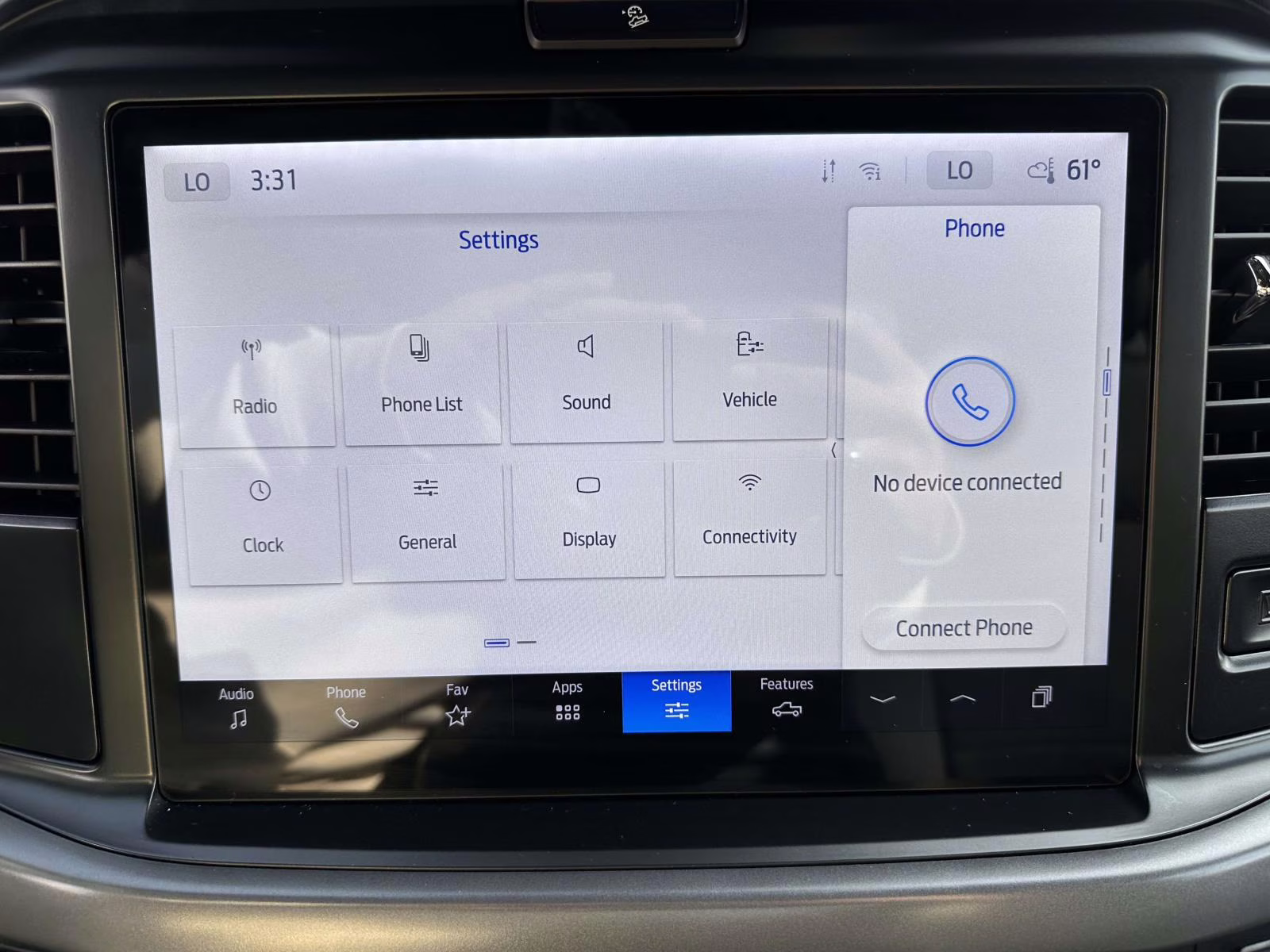 2025 Iconic Silver Metallic Ford F-150 XLT 4WD SuperCrew 5.5' Box 4X4 Truck