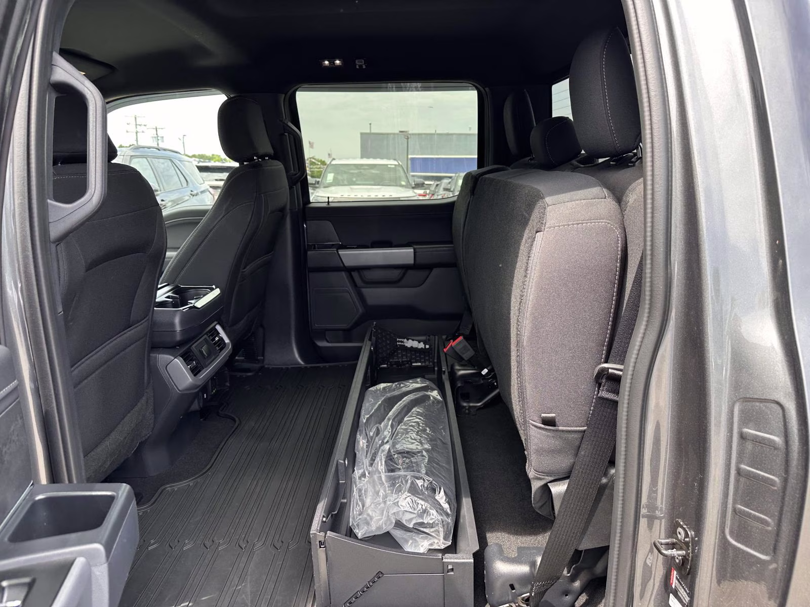 2025 Carbonized Gray Metallic Ford F-150 XLT 4WD SuperCrew 5.5' Box 4X4 Truck