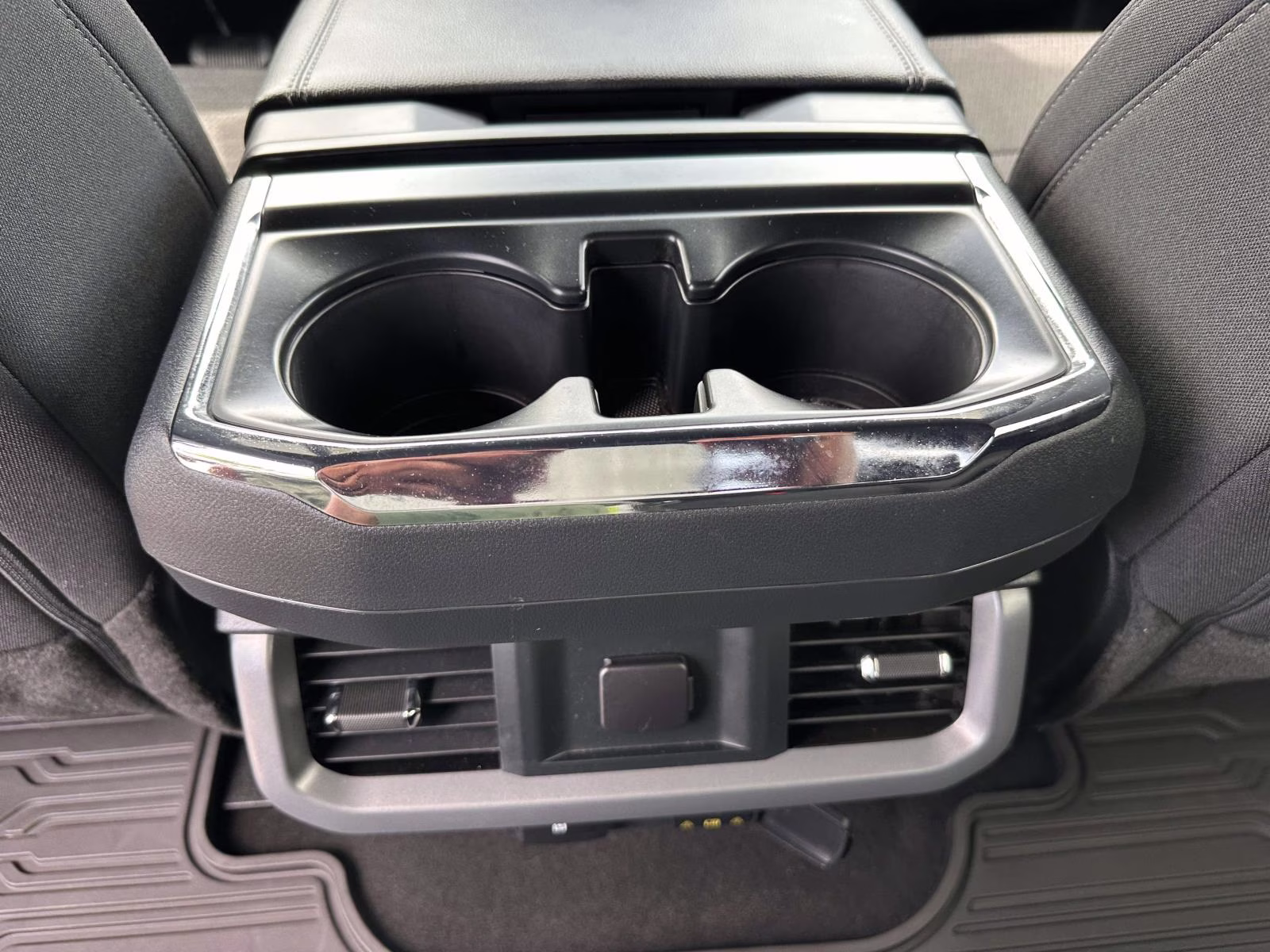 2025 Carbonized Gray Metallic Ford F-150 XLT 4WD SuperCrew 5.5' Box 4X4 Truck