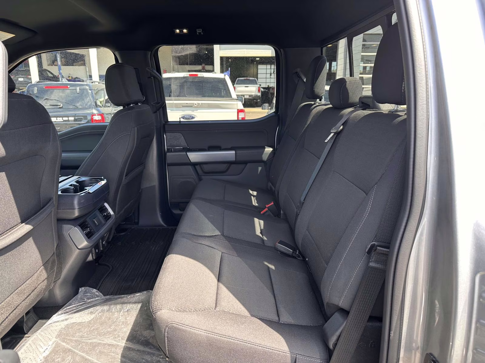 2025 Iconic Silver Metallic Ford F-150 XLT 4WD SuperCrew 5.5' Box 4X4 Truck