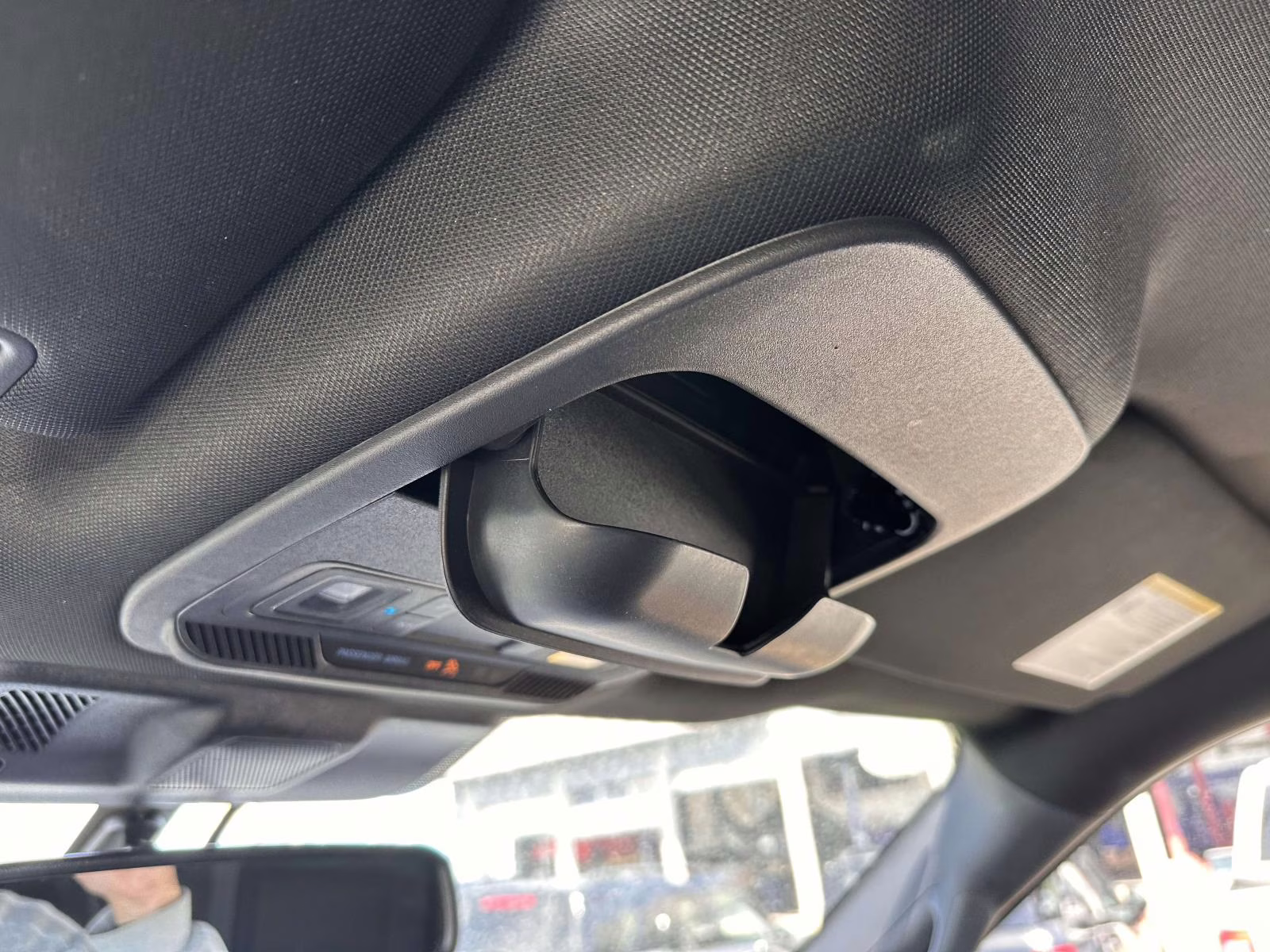 2025 Iconic Silver Metallic Ford F-150 XLT 4WD SuperCrew 5.5' Box 4X4 Truck