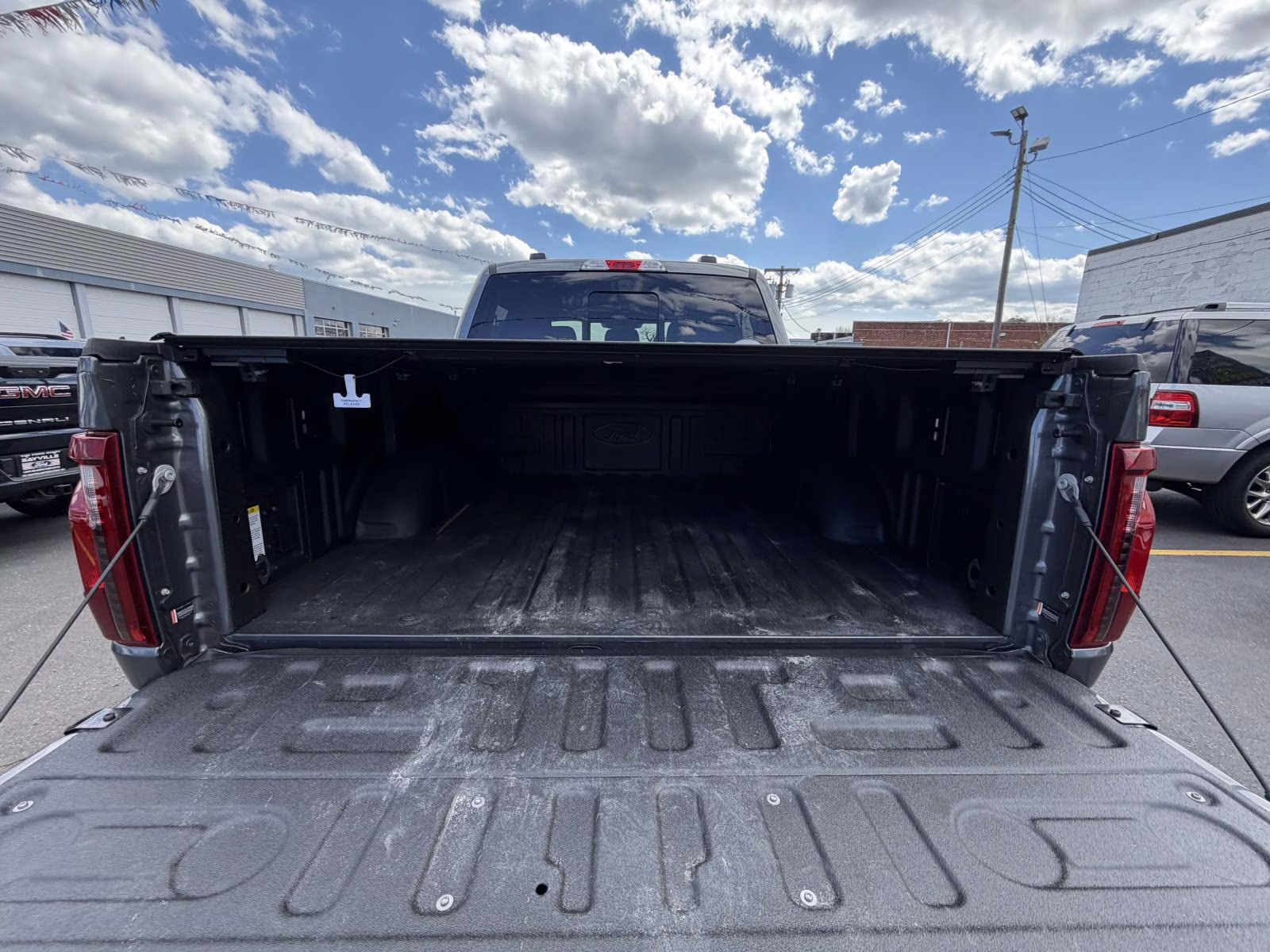 2025 Gray Ford F-150 XLT 4WD SuperCrew 5.5' Box 4X4 Truck