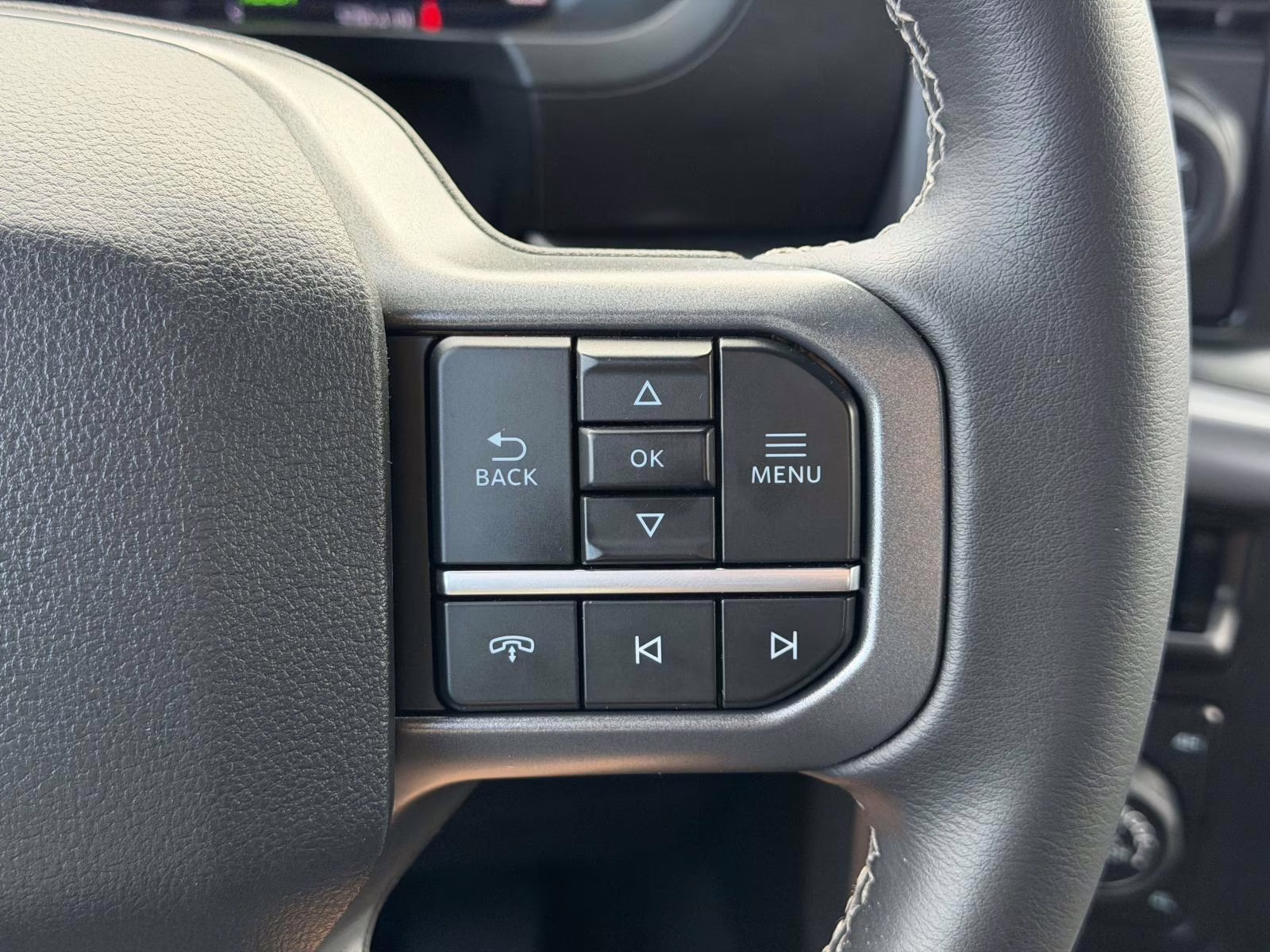 2025 Gray Ford F-150 XLT 4WD SuperCrew 5.5' Box 4X4 Truck