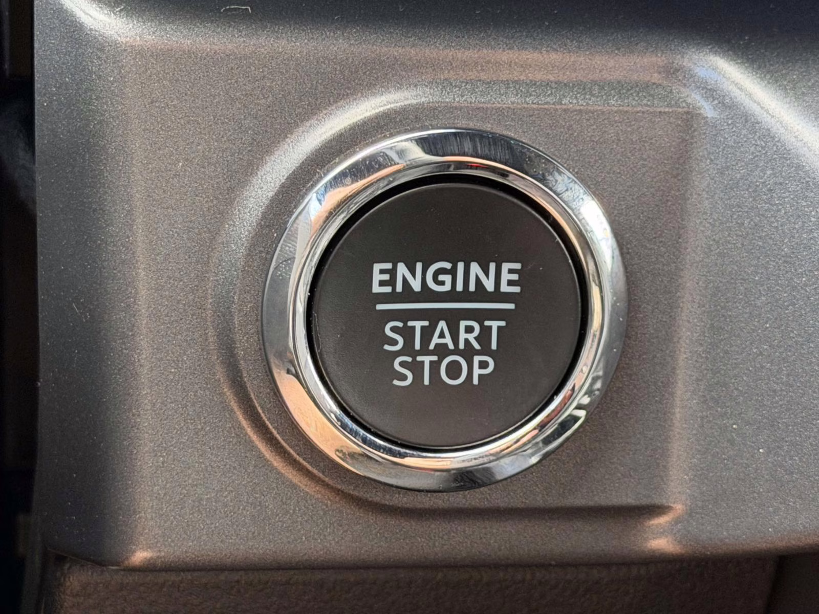 2025 Gray Ford F-150 XLT 4WD SuperCrew 5.5' Box 4X4 Truck